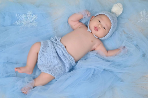 海南宝宝老喊肚子疼还发烧